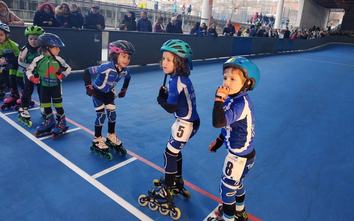Kirol Astea: haurrentzako lineako patinen saio gidatua