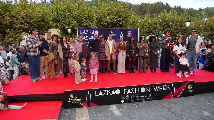 Lazkao Fashion Week desfileak herriko moda sustatu zuen ekitaldiaren lehen edizioan