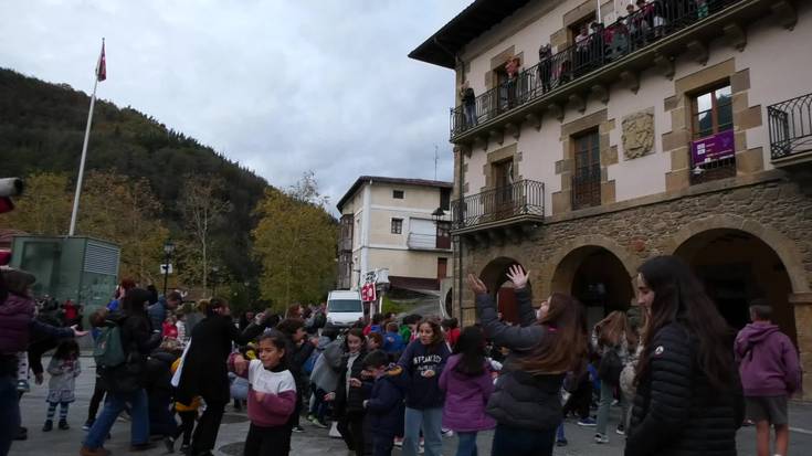 Festetako gaurko egitarauan ordutegi aldaketak jakinarazi dituzte