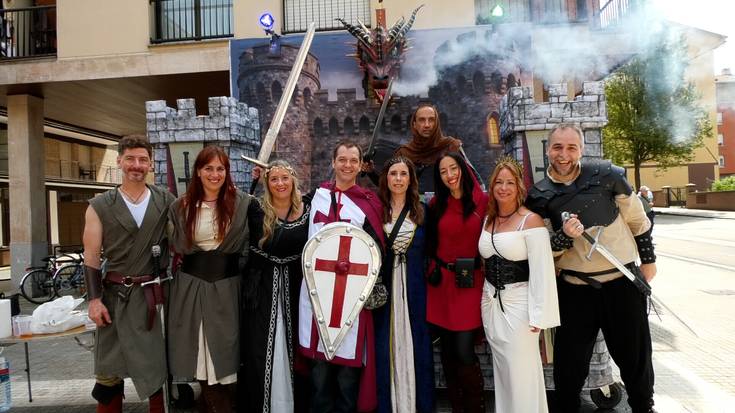 Giro ezin hobean ospatu zuten mozorro eguna lazkaotarrek