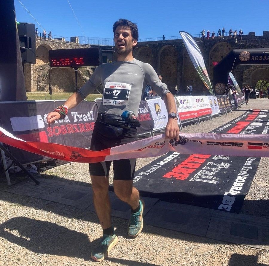 Unai Dorronsoro beasaindarra garaile Ainsako 'Gran Trail Sobrarbe'-n