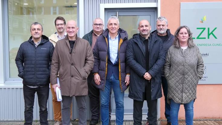 Ekintzailetza sustatzeko enpresa zentro berria kudeatzeko hitzarmena sinatu dute Udalak eta Goiekik