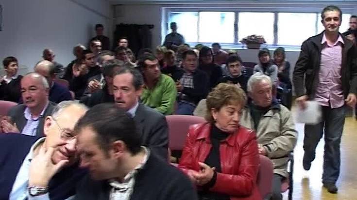 Goiekiko Enpresa Ekimen berrien lehiaketako sariak Birzikla eta Txikitxo enpresentzat.