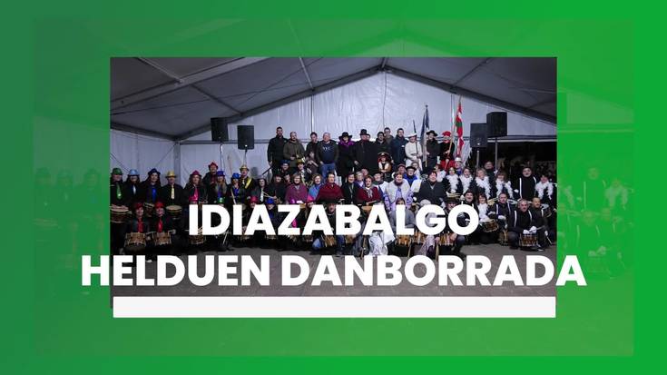 Idiazabalgo helduen danborrada