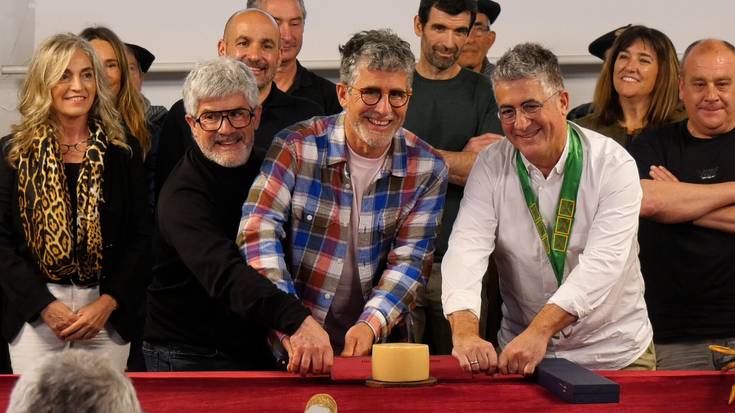 Gorka Txapartegi sukaldariak ebaki du gazta berria: "Gazta hau jakinduria, tradizioa eta izaera da"