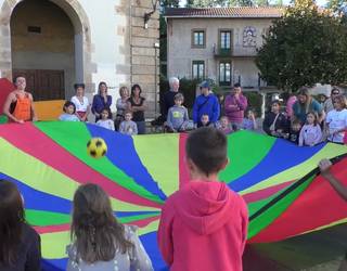 Herri Hezitzailea egitasmoak bi ekimen aurkeztu ditu zaldibiarren aurrean