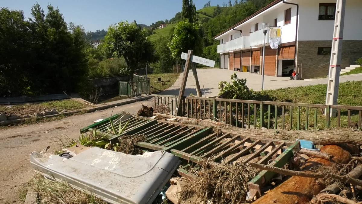 Ioritz Berra, Zaldibiako alkatea: “Etorkizunari begira, protokolo berriak aztertu beharko dira erreken kudeaketarako”