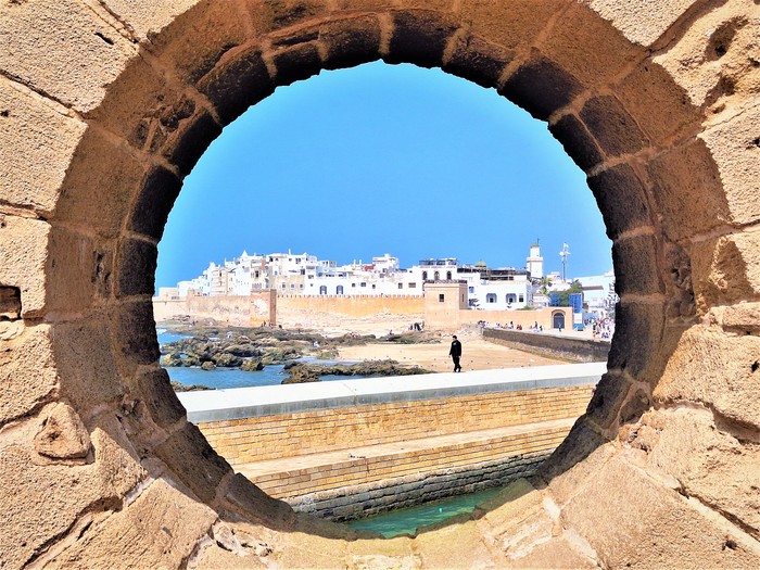HARRESIKO BEGIZULOTIK KASBAH IKUSTEN DUT [Essaouira, Maroko]