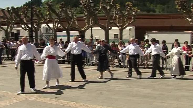 Lazkaoko festak San Prudentzio eguna, prozesioa eta soka dantza