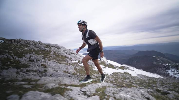Bigarren urtez, Ángel García izan zen Mariren Kobak Trail-eko irabazlea