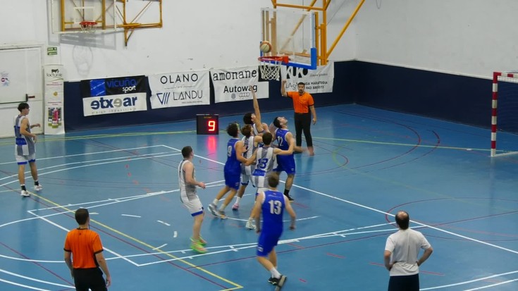 Ordiziako seniorrek Euskal Kopako final-laurdenak gainditu dituzte
