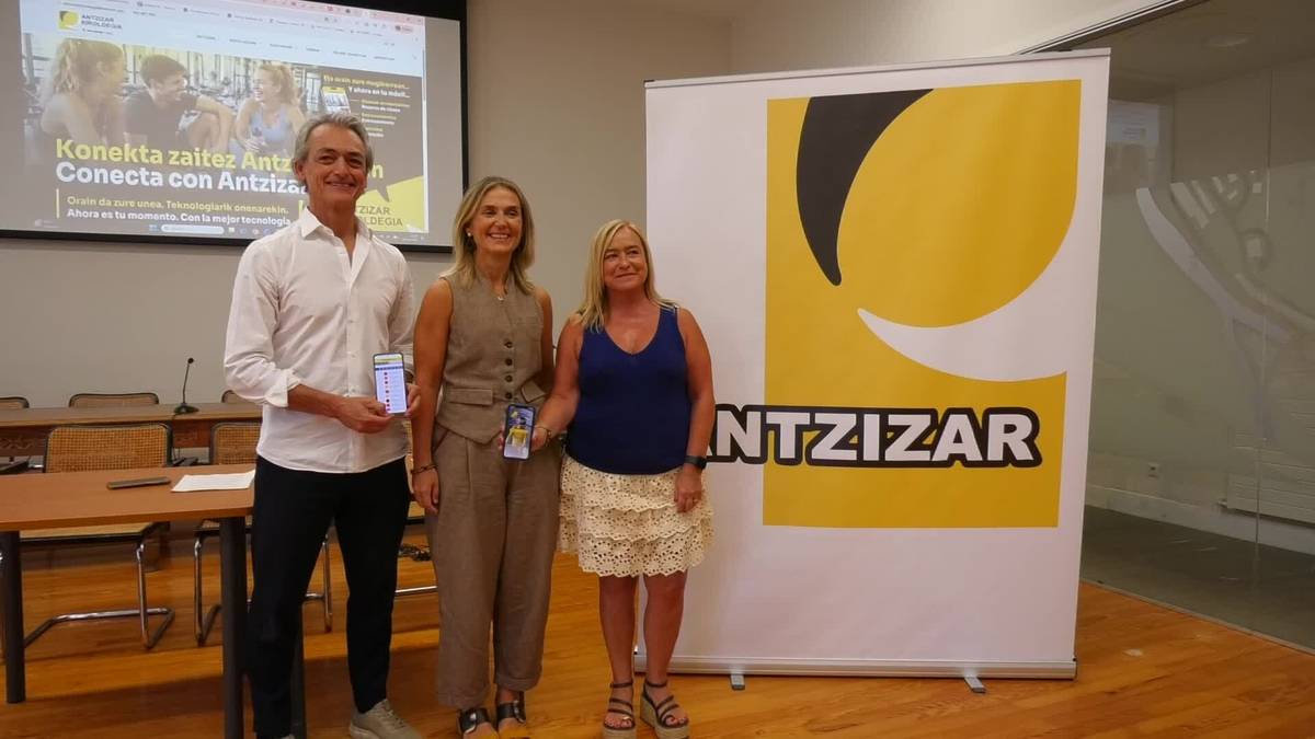 Mugikorrerako aplikazioa da Antzizar kiroldegiak ikasturte honetarako dakarren berrikuntza nagusia