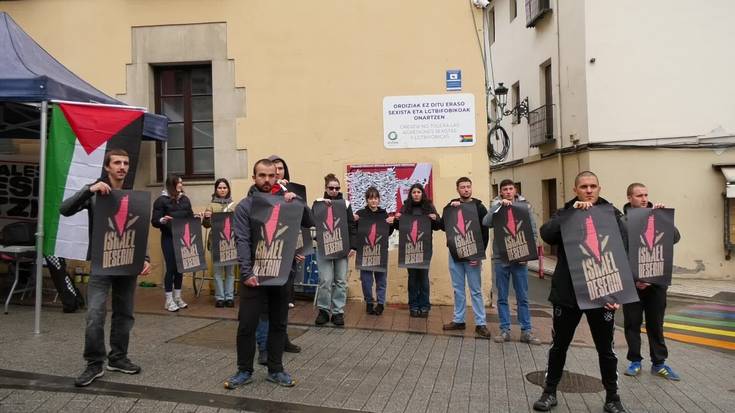 Goierriko GKSk Palestinaren aldeko 12 orduko egonaldia egin zuen