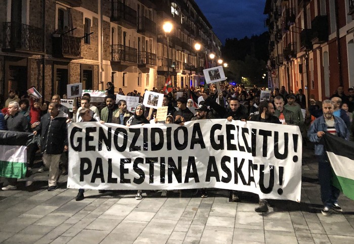 Gaur arratsaldean hainbat manifestazio egingo dira Gazako genozidioa salatzeko