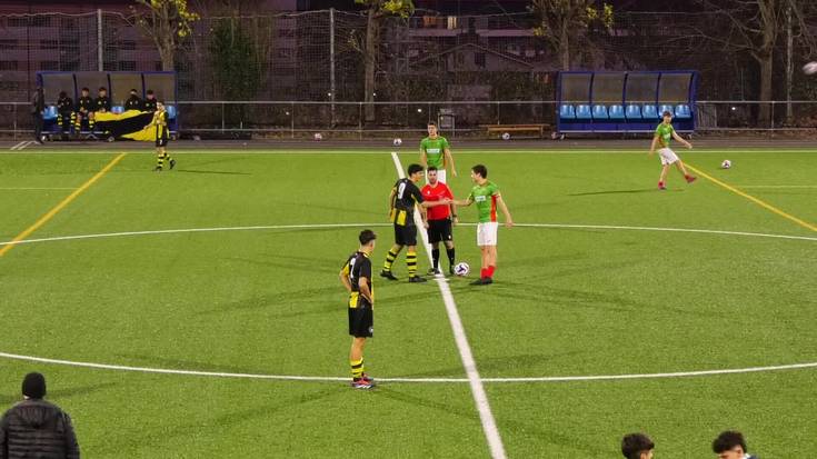 Segura Aizkorrik lidergoa hartu zuen Lazkaon, derbian nagusituta