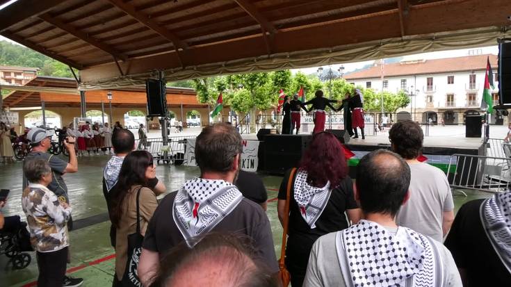 Palestinari eskainitako eguna izan zen larunbata Lazkaon