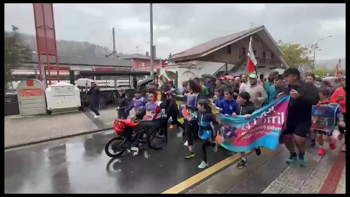 GITBko taldekideek Korrikako lekukoa eraman dute Ordizian