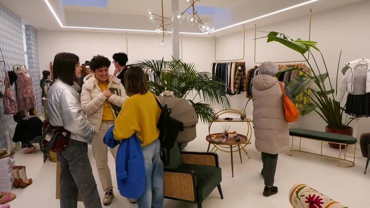 Bihartik larunbatera, Market solidarioa Babies Ugandaren alde