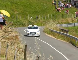 Aingeru Castro eta Alaitz Urkiola nagusi Goilurrak rallyan