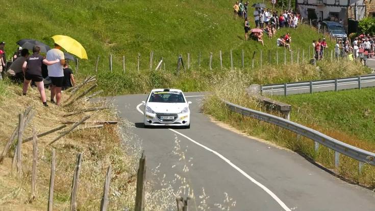 Aingeru Castro eta Alaitz Urkiola nagusi Goilurrak rallyan