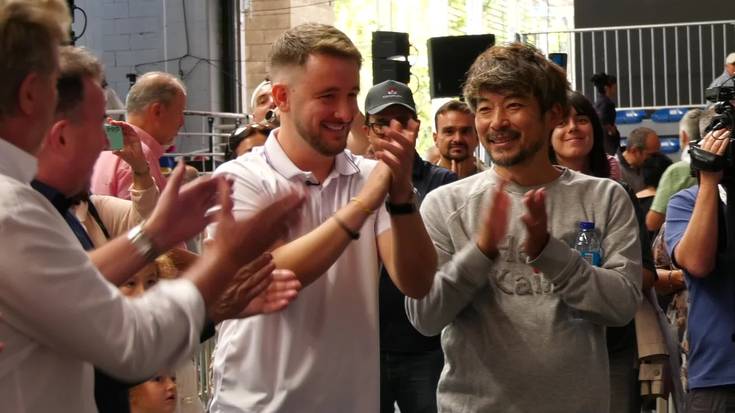 El Vaskito jatetxeko Iñaki Azkuek 5.400 eurotan erosi du gazta irabazlea