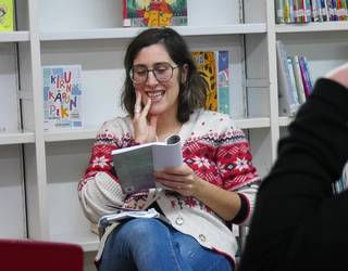 Betzaida Urtazak Mateo misteriotsua eleberriaren bigarren atala aurkeztu du