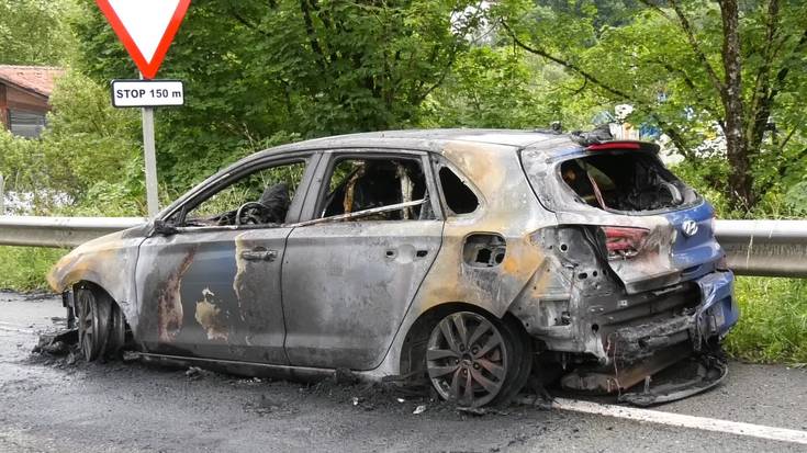 Auto batek sua hartu du Donostirako norantzan Ordiziako San Joan auzoko irteeran