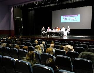 Hizkuntza ohituren aldaketen eta kulturartekotasunaren erronkei erantzuteko, jatorri atzerritarreko ataundar euskaldunei ahotsa eman diete