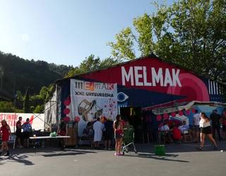 Poesia eta bertsoak Beasaingo Melmak Gaztetxean, Euskararen Eguna ospatzeko