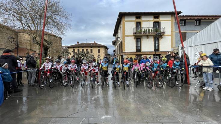 Eskolarteko lasterketak eta Bizikleta Festa larunbatean