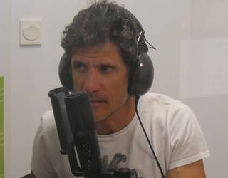 "Depa" GITB-ko egoitzan izan da bere podcasta grabatzen