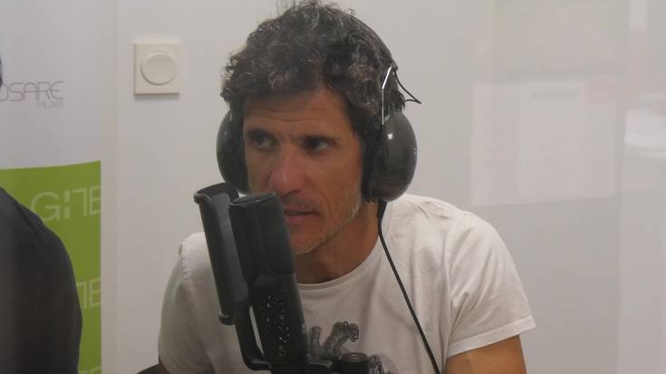 "Depa" GITB-ko egoitzan izan da bere podcasta grabatzen