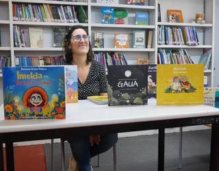 “Imelda eta Arimen Gaua” liburua aurkeztu du Betzaida Urtazak, Mexiko eta Euskal Herria uztartuz