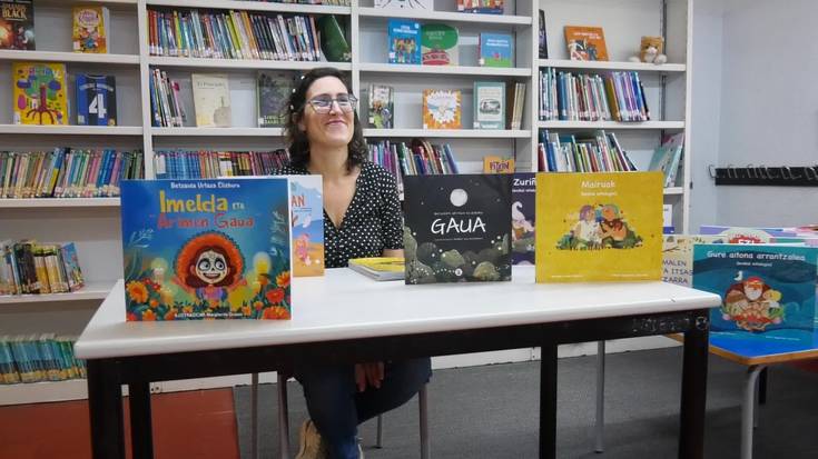 “Imelda eta Arimen Gaua” liburua aurkeztu du Betzaida Urtazak, Mexiko eta Euskal Herria uztartuz
