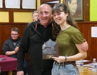 Haira Aizpurua eta Egiar Otegi sailkatu ziren Osinaldeko finalerako Argi Berri Bertso Sarian