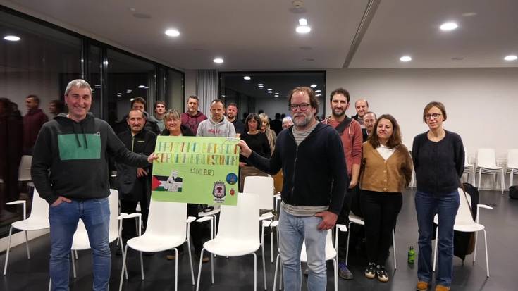 1.100 euro bideratu dituzte Gernika Palestina Herri Ekimenera aramarrek