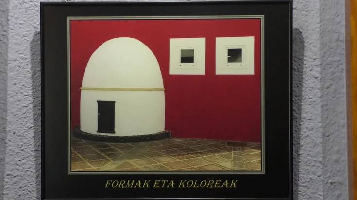 Aterpe tabernak Julen Auzmendiren erakusketa berria dakarkigu