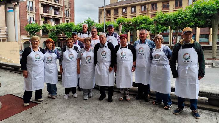 Zaldibitarrek prestatu zituzten masail onenak Goierriko jubilatu elkarteen arteko Eskualdeko Lehiaketa Gastronomikoan