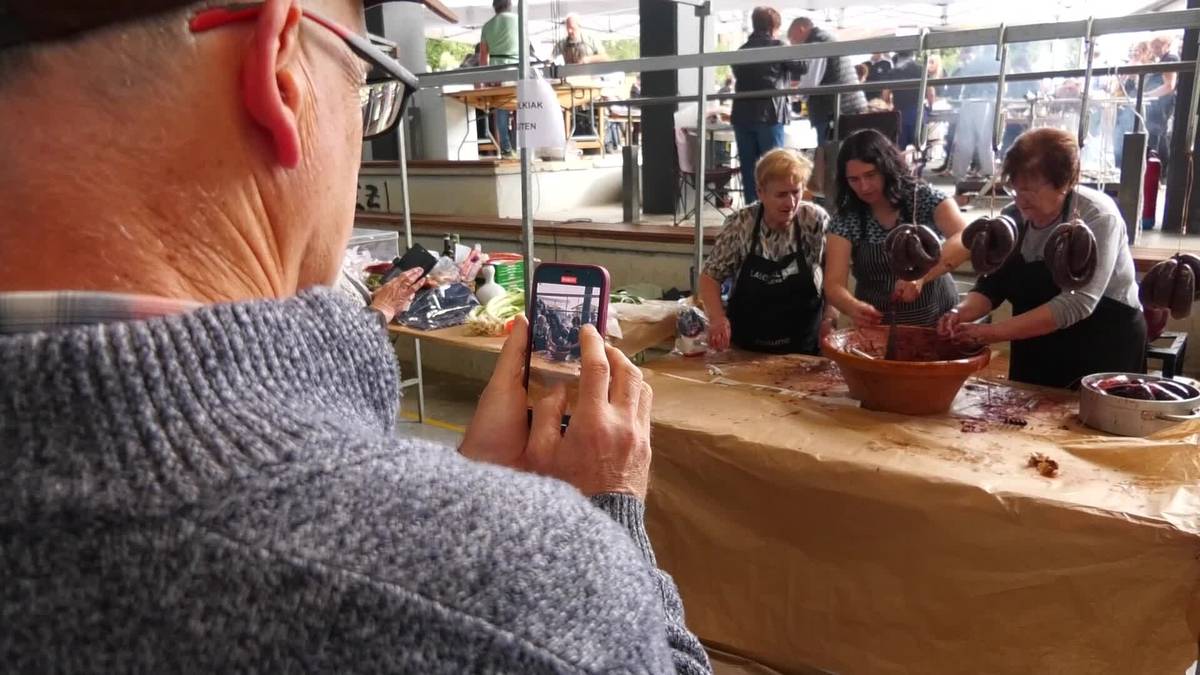 Txerri erakusketarik ez da izango baina gainontzean azoka normaltasunez egingo da