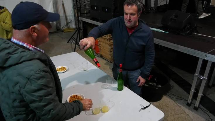 Mozorro eta sagardo artean giro alaia nagusitu da Ataunen