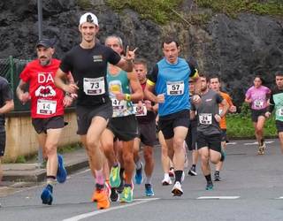 Igandean jokatuko da Ataungo hiru auzoak zeharkatzen dituen korrikaldia