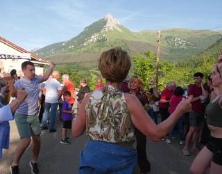 Egun ederra pasa zuten Saturdiko festetan