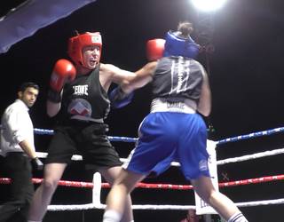 Boxeo Gauerako sarrera bikoitza