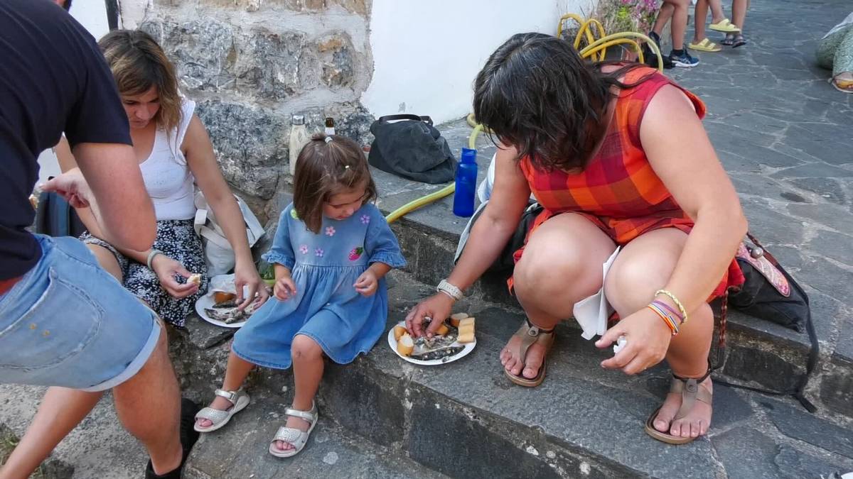 Sardina eta sagardo dastaketa Aiako Santixaletako larunbatean