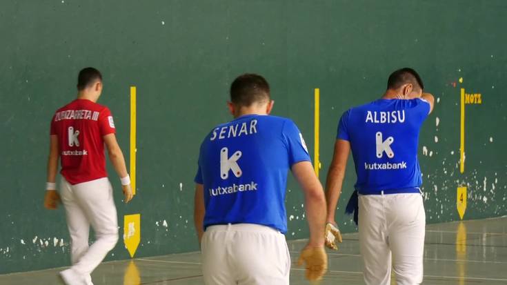 Zubizarreta eta Mariezkurrena nagusi ataundarren pilota jaialdian