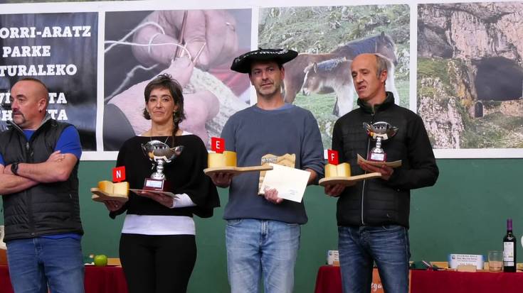 Aizkorri-Aratz Parke Naturaleko XXVI. Gazta Lehiaketako lehen saria Segurara joan da