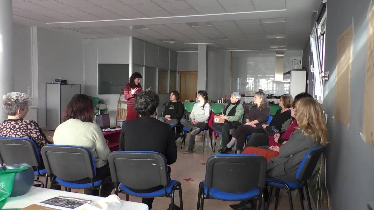 Emakumeentzako Jabetze Eskola abian da Beasainen, 12 jarduerako egitarauarekin