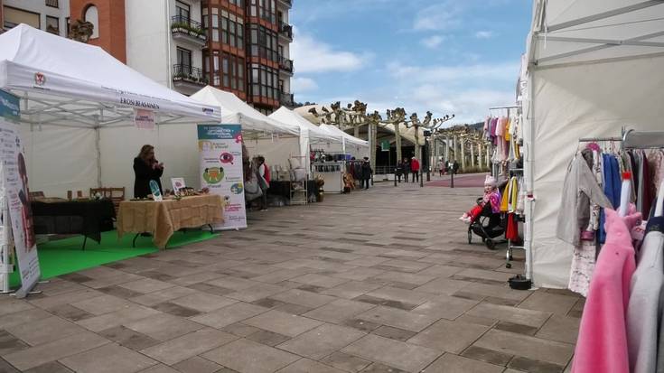 Beasaingo gazteentzat erosketa-bonuak jarriko dituzte herriko merkataritza sustatzeko