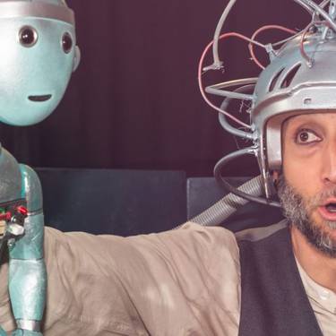 Kale antzerkia: "Kay robot"