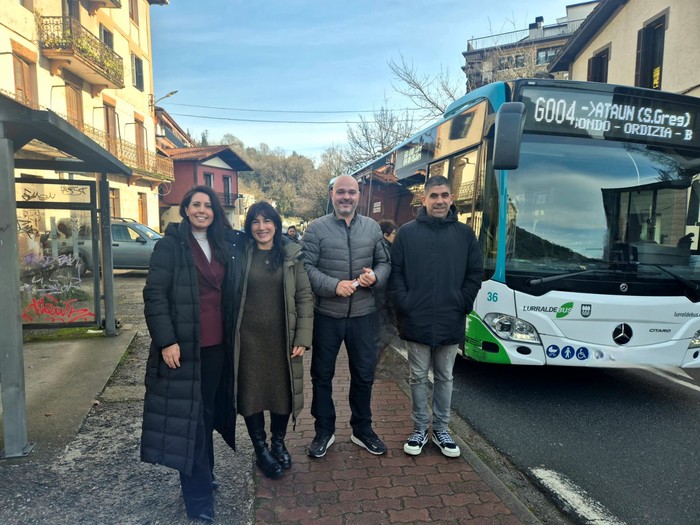 Lurraldebuseko GO04 linea Itsasondo eta Legorretara luzatuko dute ikasleak klasera iritsi ahal izatea bermatzeko